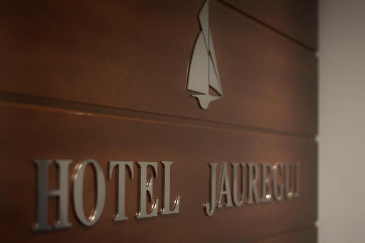 Apartamentos Jauregui Hondarribia Luaran gambar